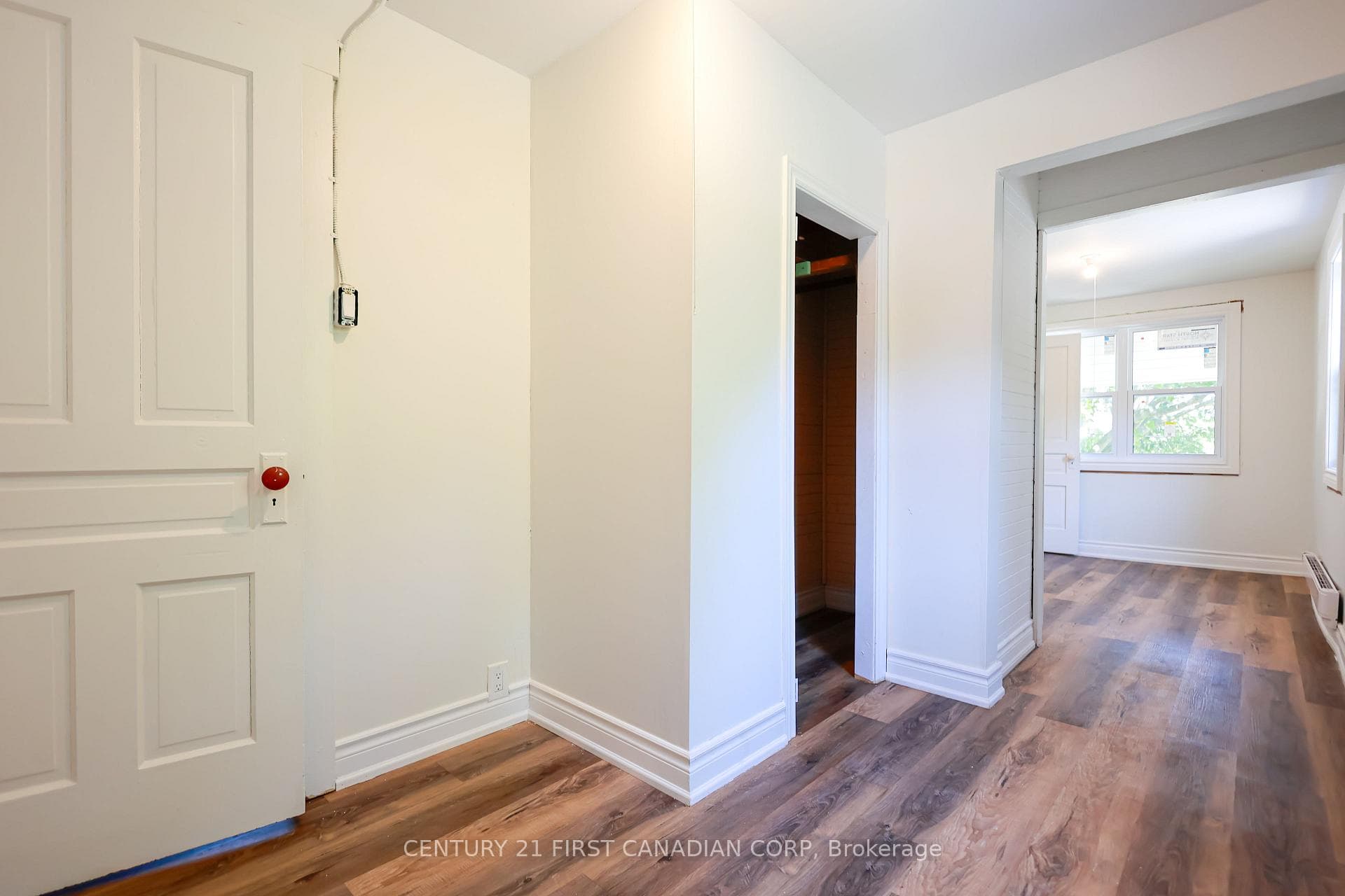 188 Furnival Road photo 22