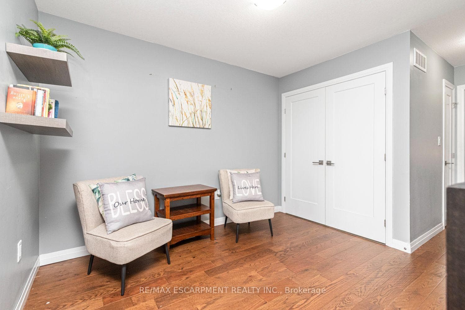 55 Greenwich Avenue photo 20
