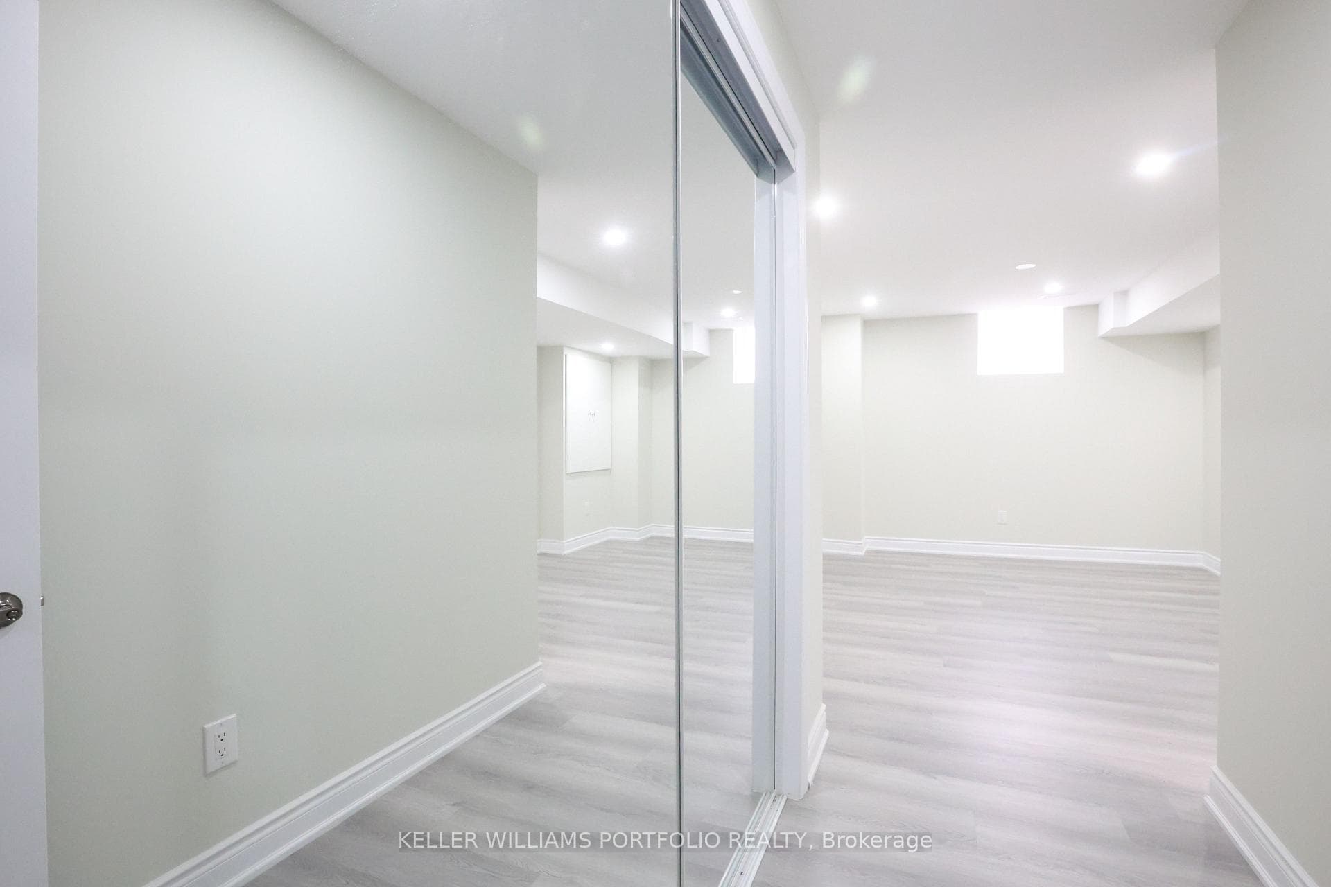 99 Hurst Drive Unit BSMT photo 9