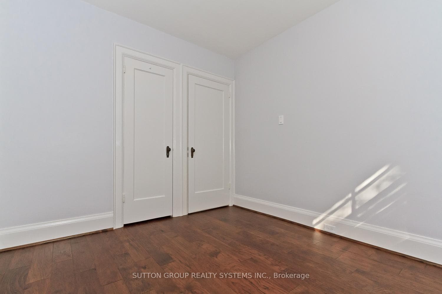 54 Elsfield Road photo 19