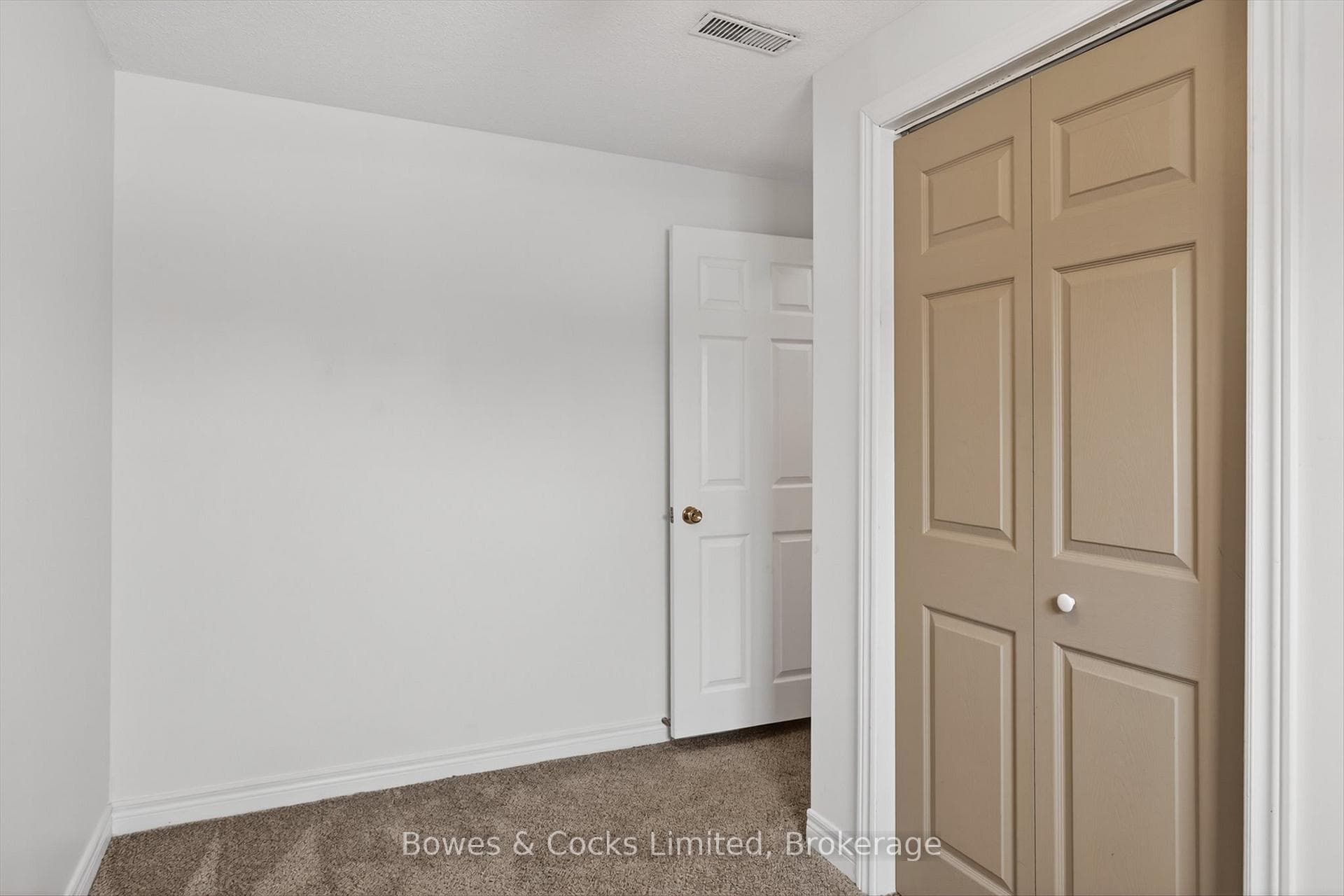 2233 Denure Drive photo 34