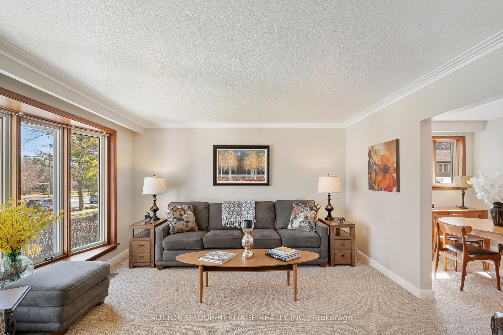 22 Paramount Road photo 8