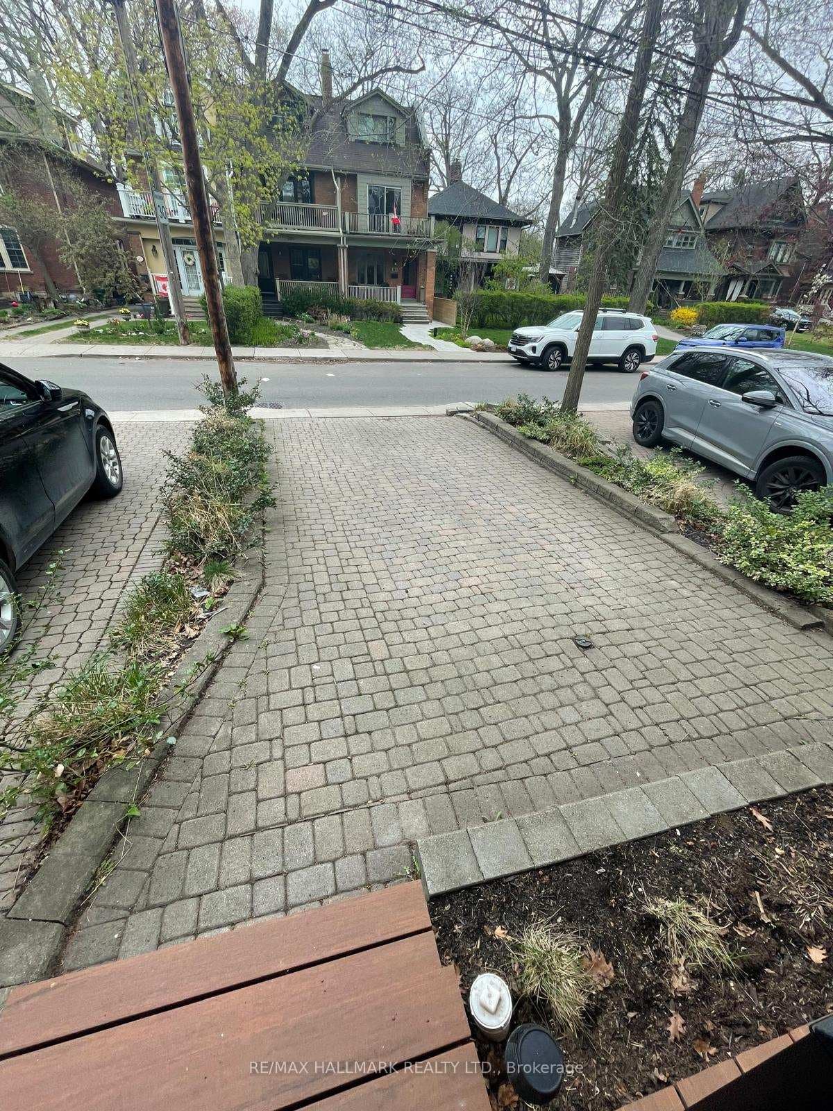Front parking pad