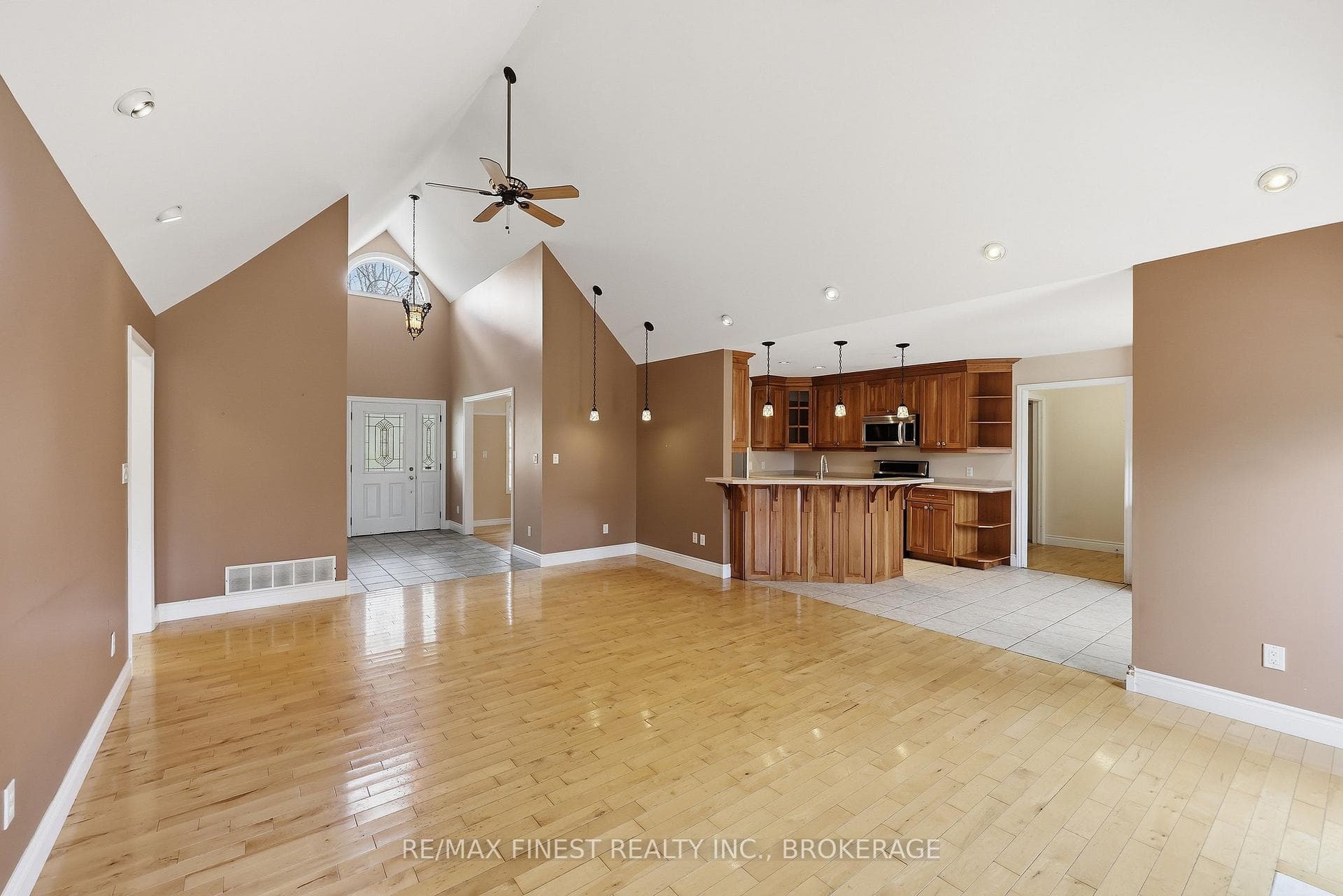 2926 Lake Road photo 12