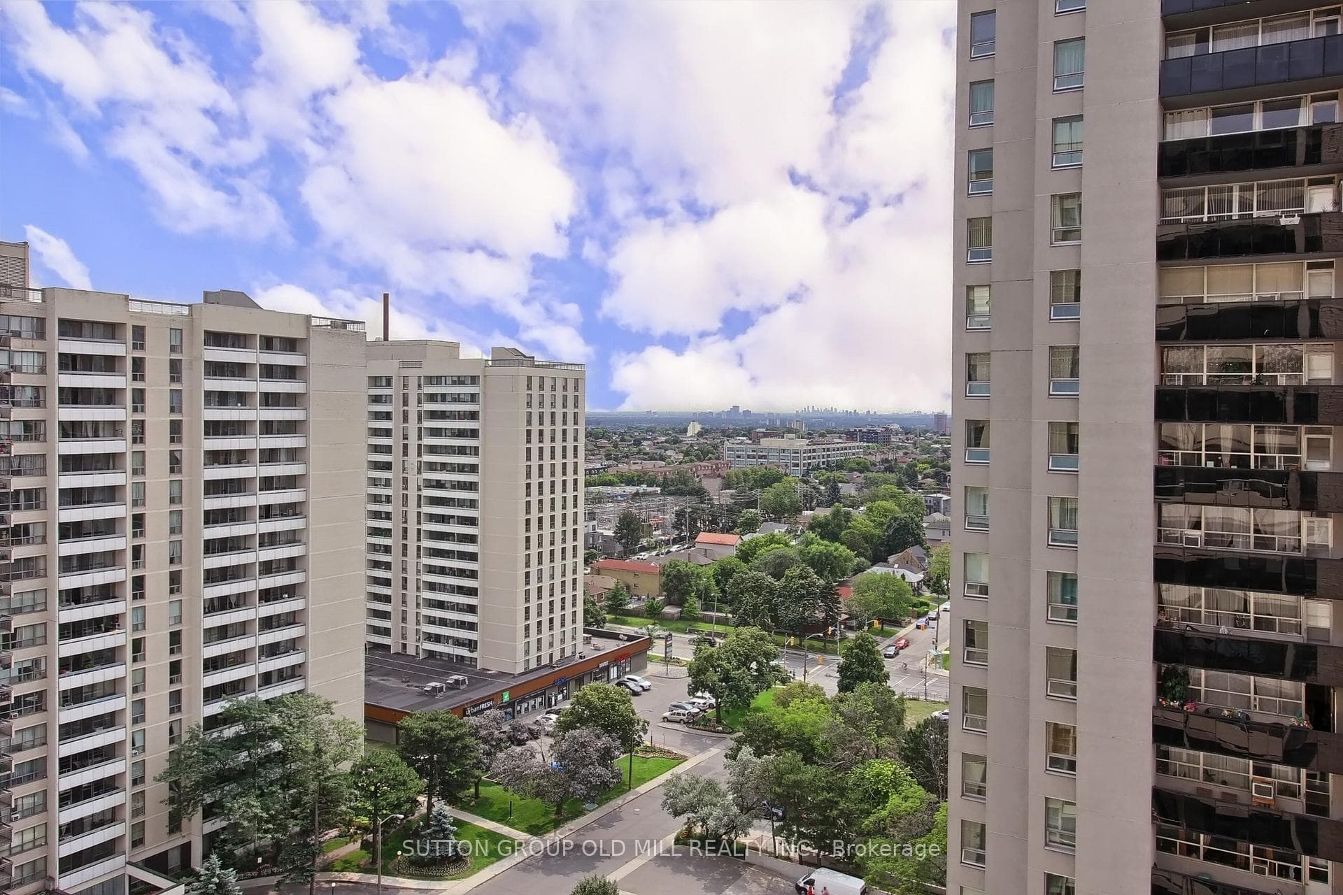 360 Ridelle Avenue Unit 1701 photo 32