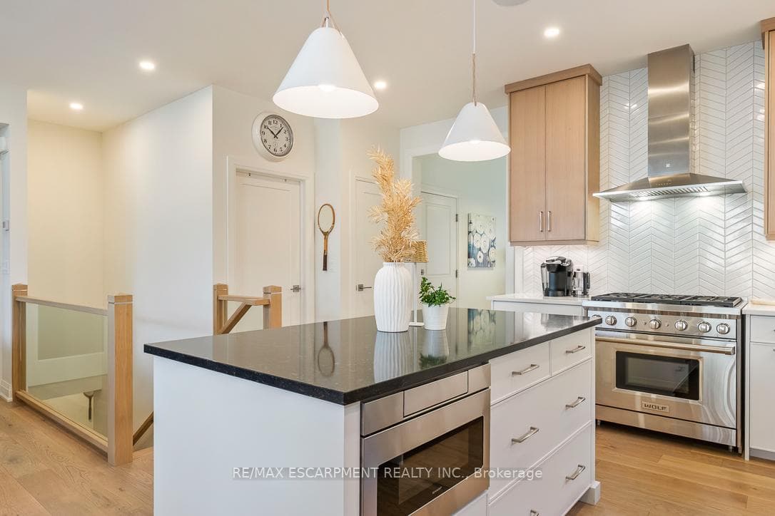 311 Perth Trail photo 7