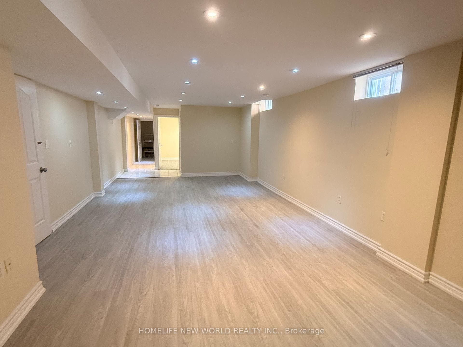 2 Gatewood Court photo 4