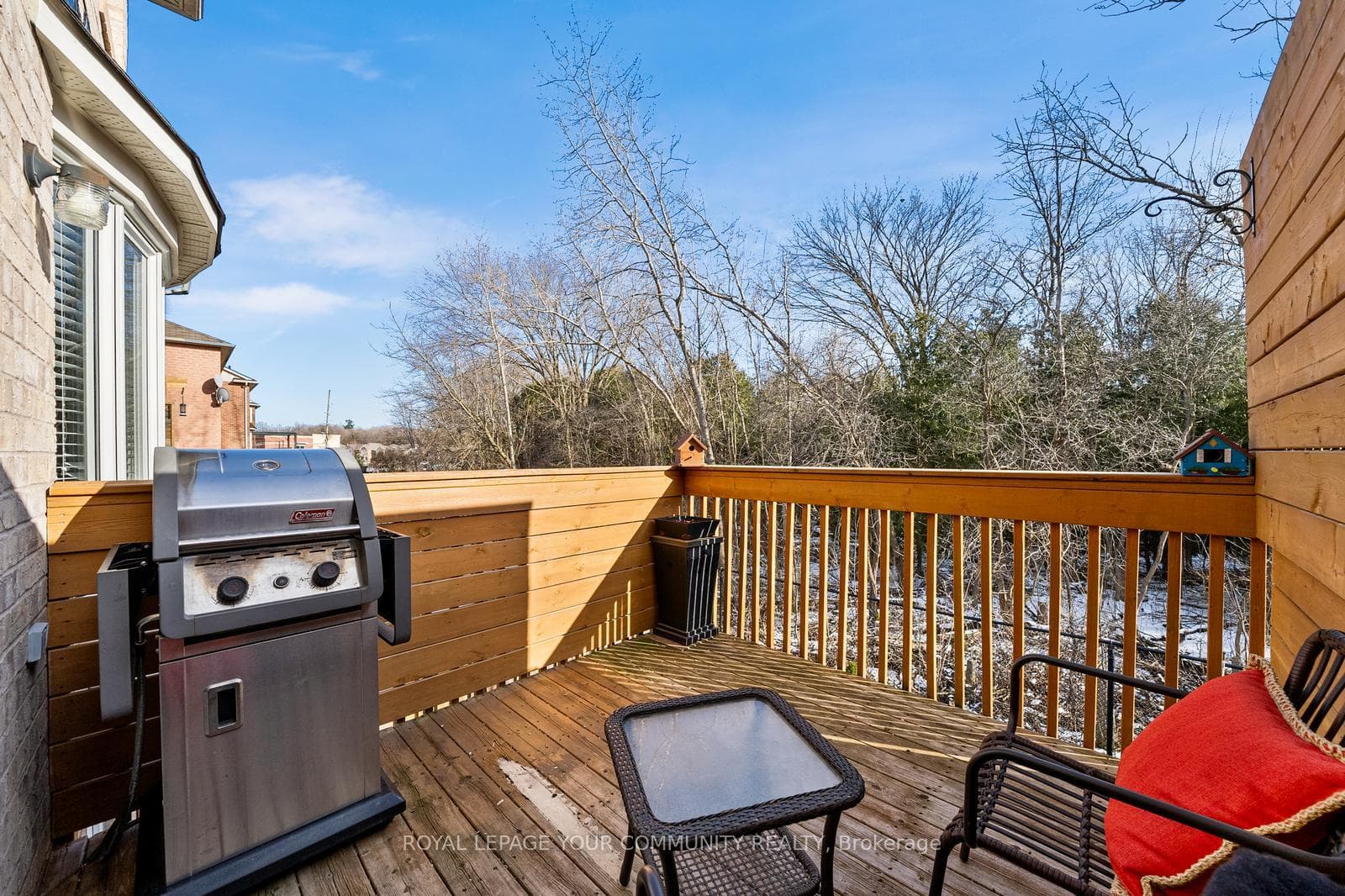 151 Dougherty Crescent photo 14