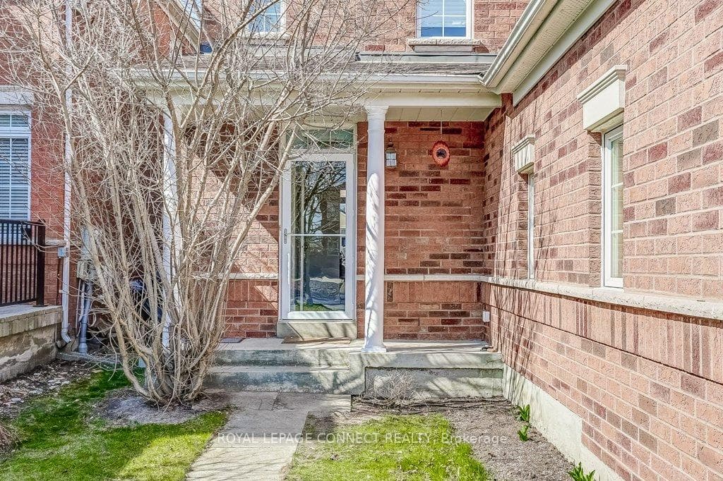 94 Waterbridge Way photo 4