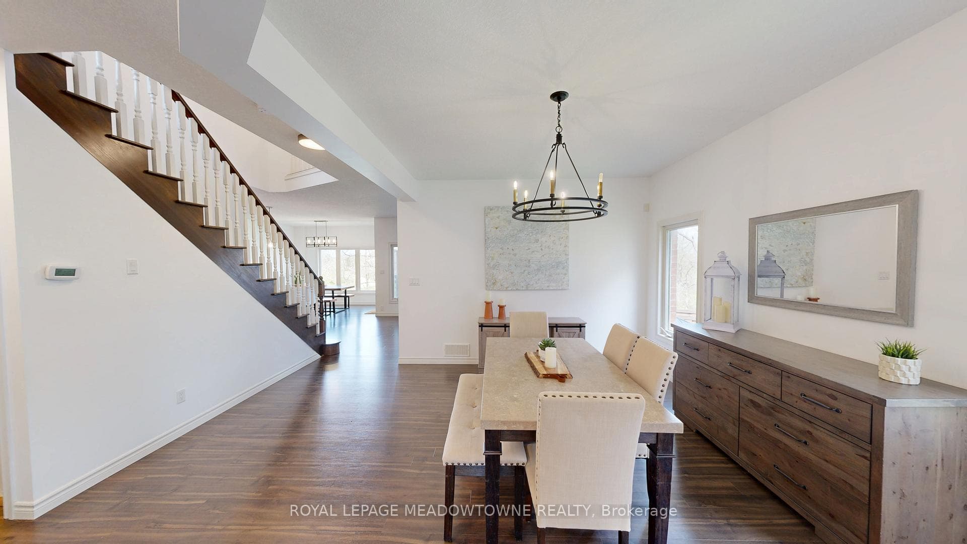 30 Jacklin Court photo 4