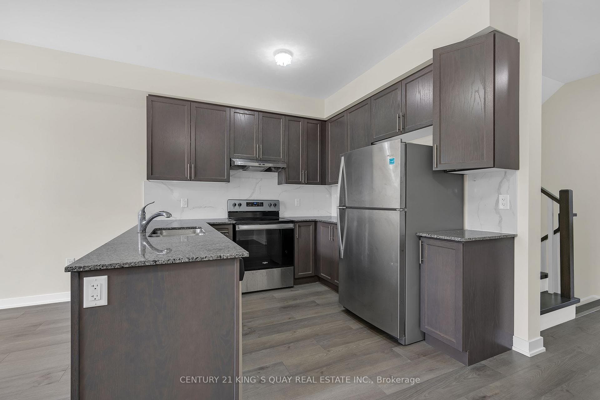 250 Finch Avenue Unit 33 photo 15
