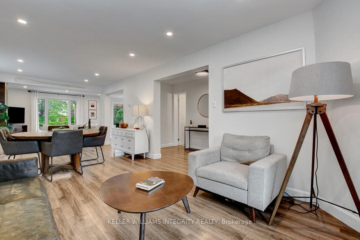20 Bourne Street photo 9