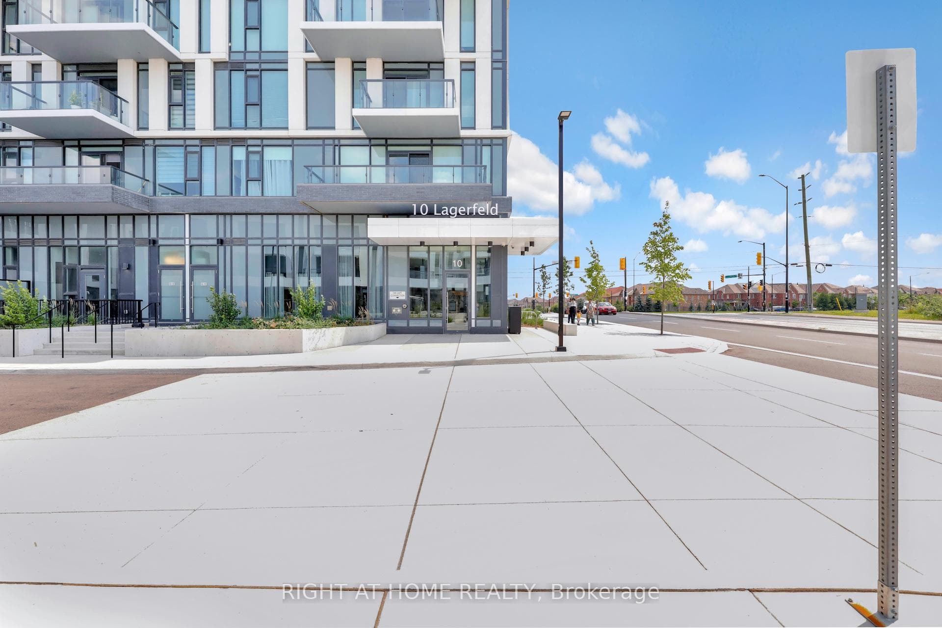 10 LAGERFELD Drive Unit 401 photo 4