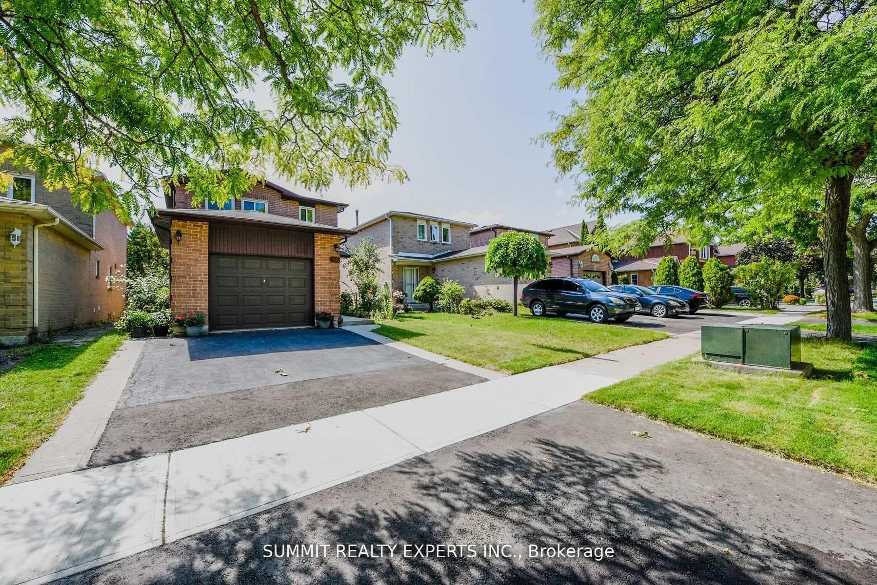 95 Muirland Crescent photo 1
