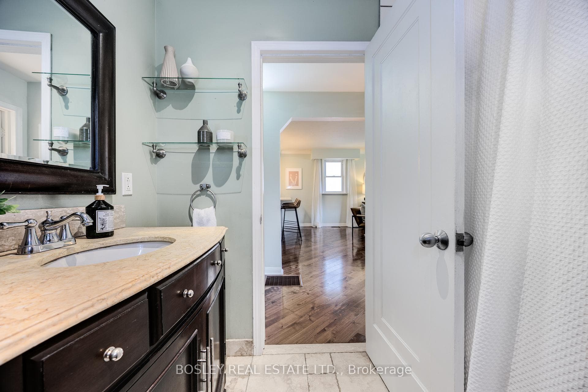57 Sandown Avenue photo 18