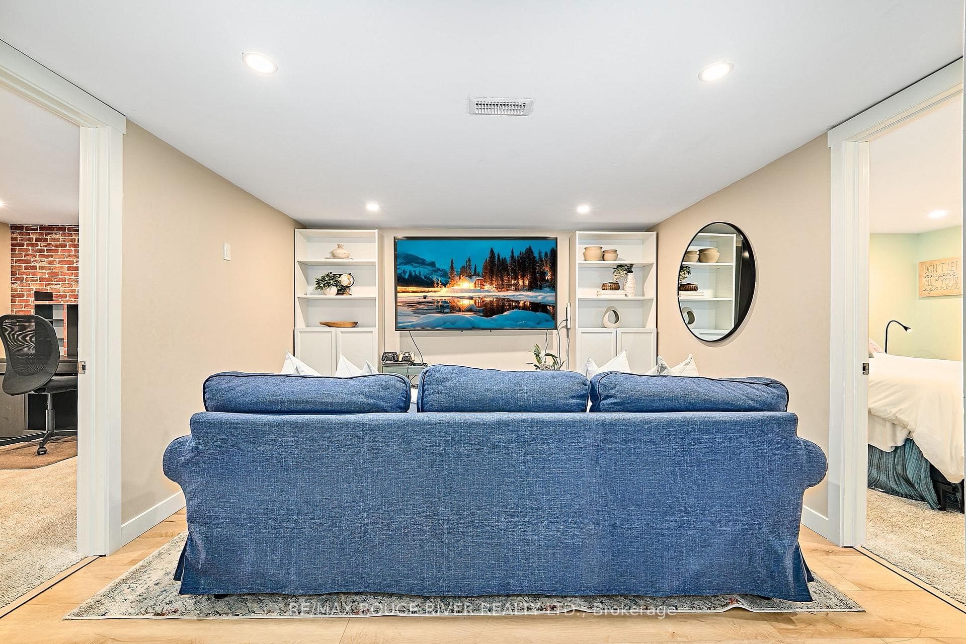 550 Garside Drive photo 41