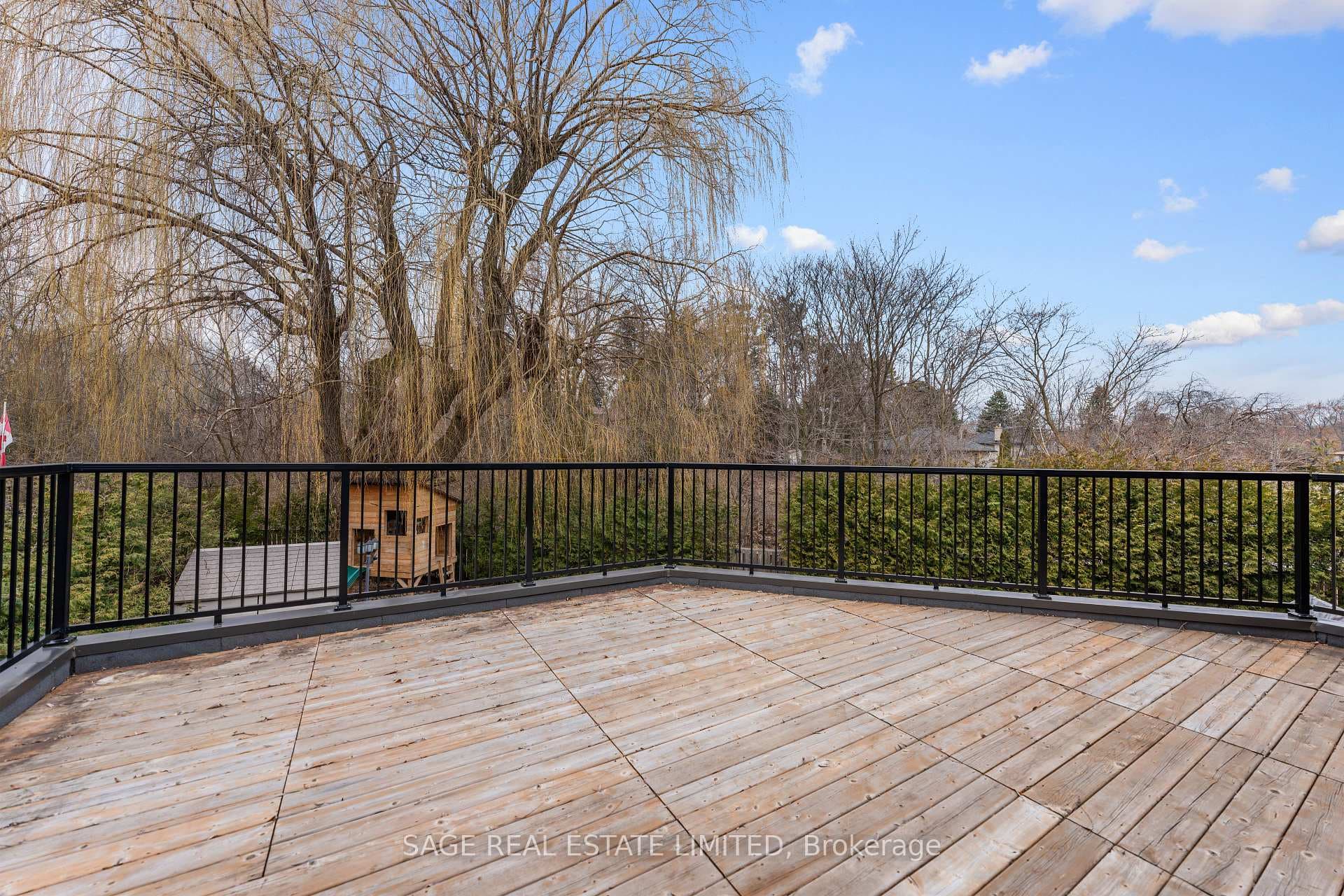 39 Banmoor Boulevard photo 26