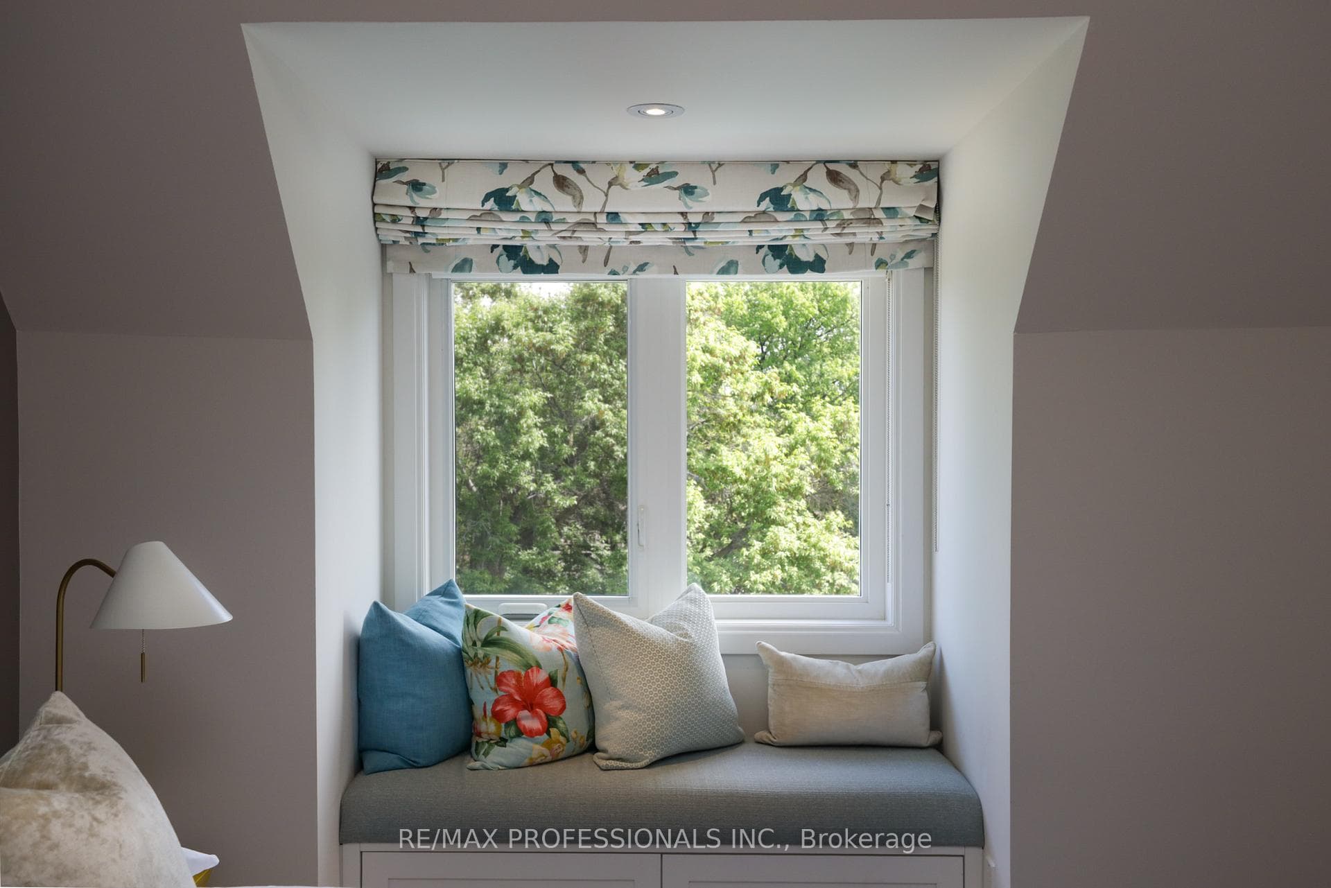 Third Floor Bedroom Bench