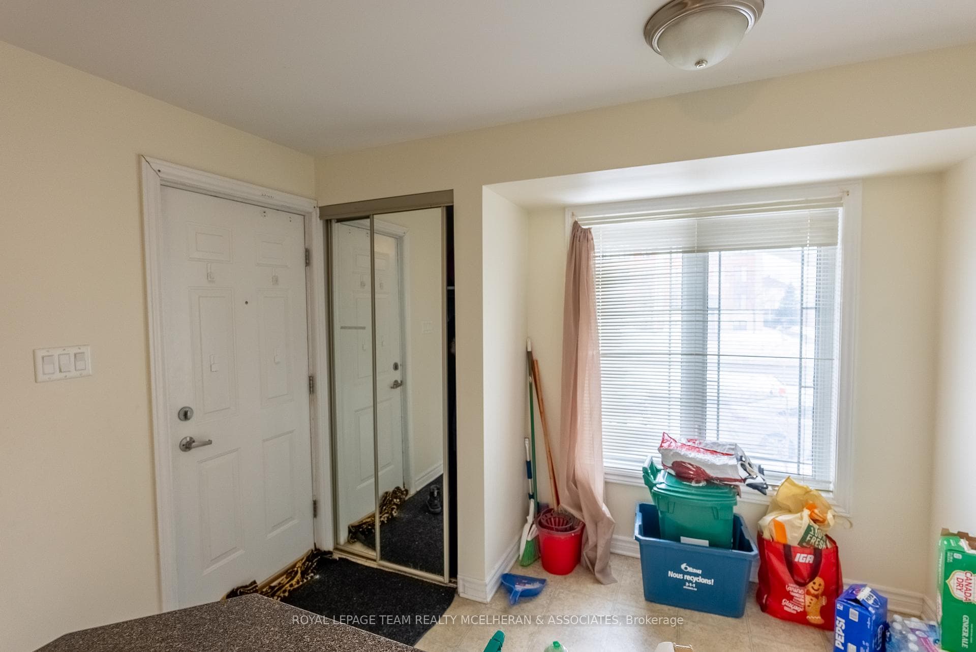 618 Chapman Mills Drive Unit 35 photo 4