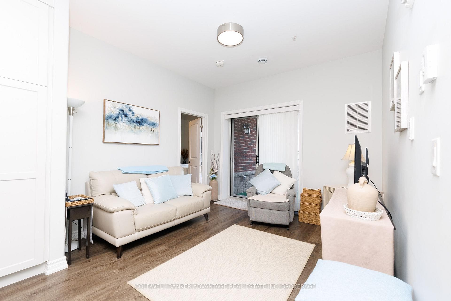 529 South Pelham Road Unit 306 photo 5
