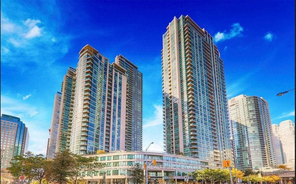 16 Yonge Street Unit 1812 photo 1