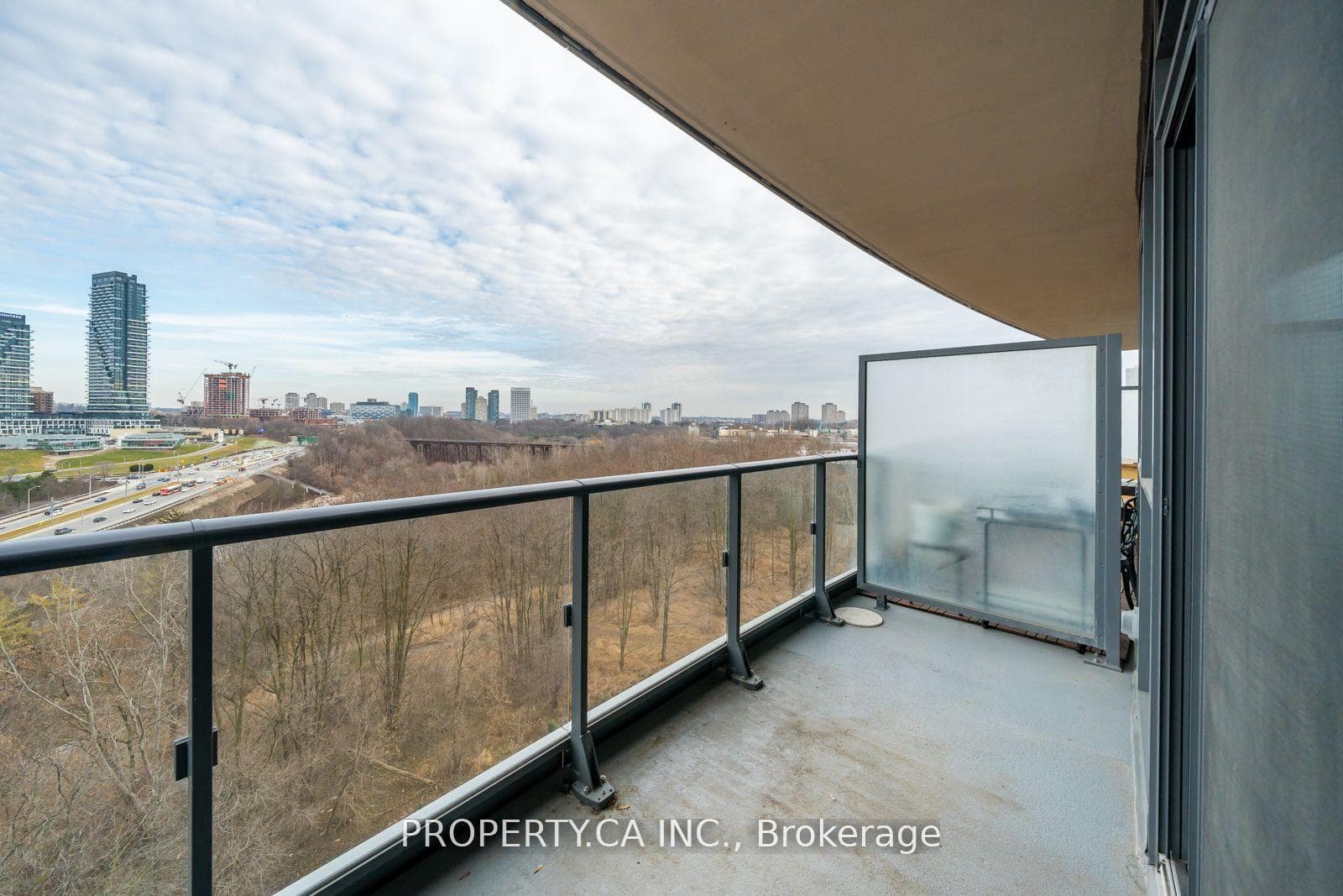 160 Vanderhoof Avenue Unit 601 photo 19