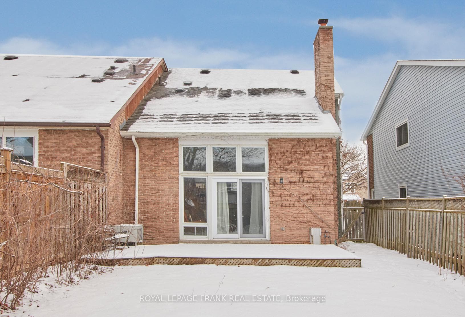 1812 Listowell Crescent photo 33