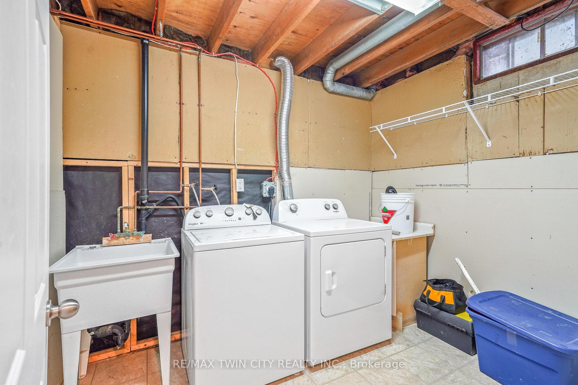 32 Parkside Drive photo 41