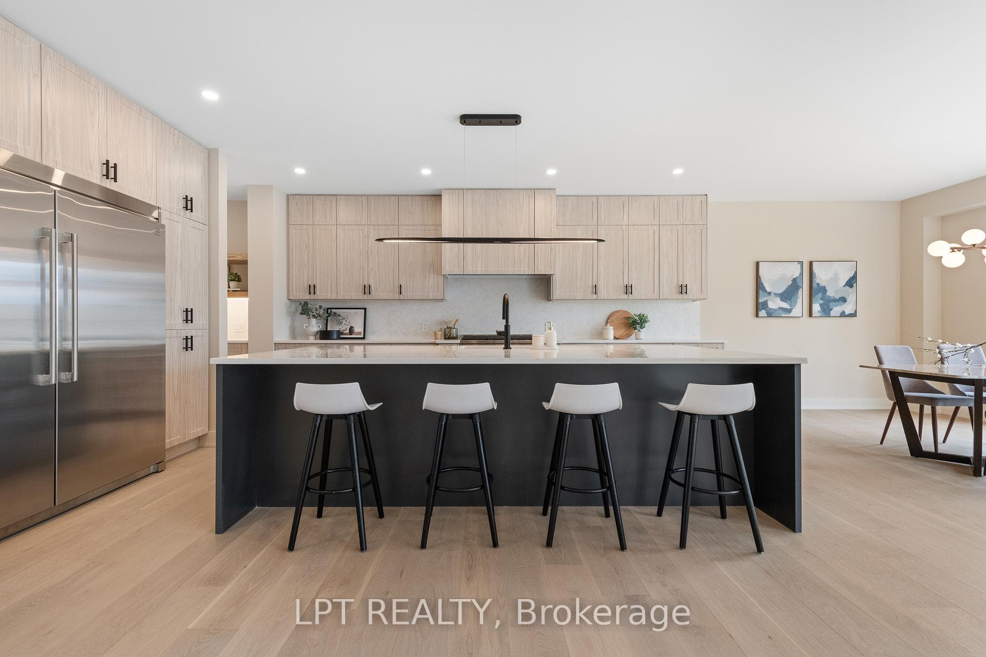 15 Briggs Avenue photo 14