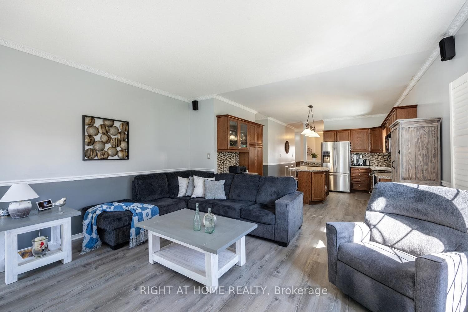 15 Napier Court photo 16