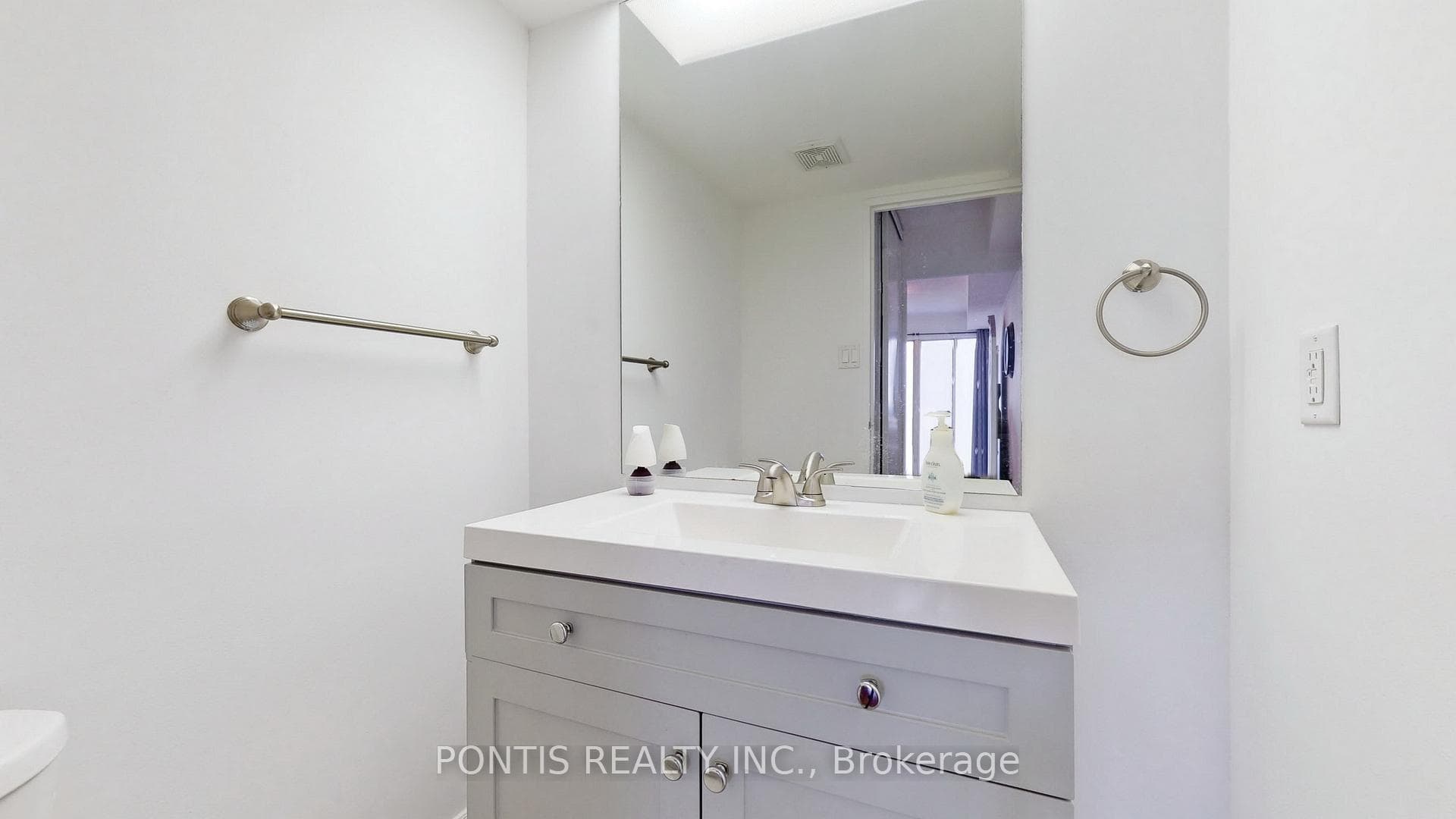 1580 Mississauga Valley Boulevard Unit 1904 photo 12