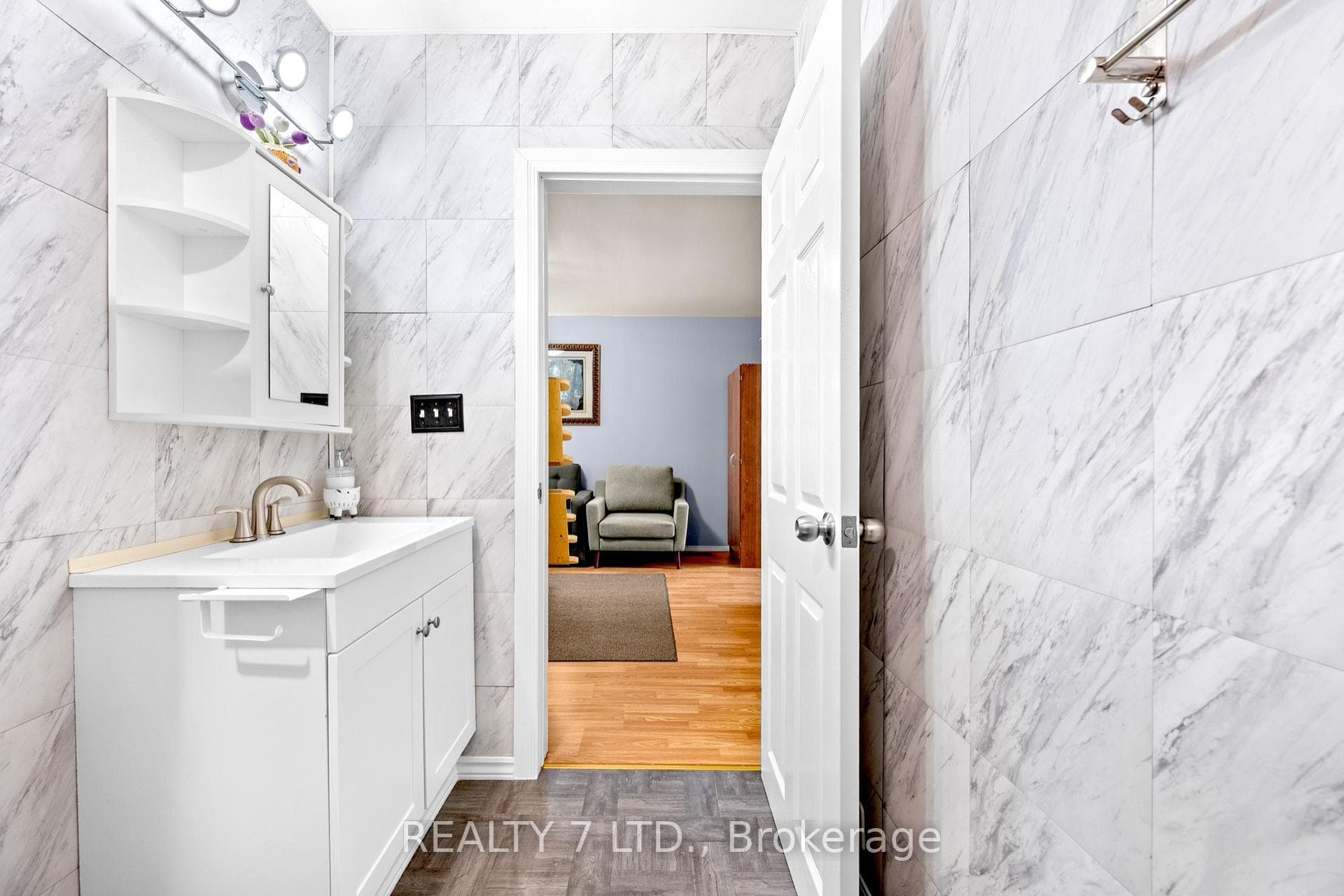 26 Harrison Avenue photo 21