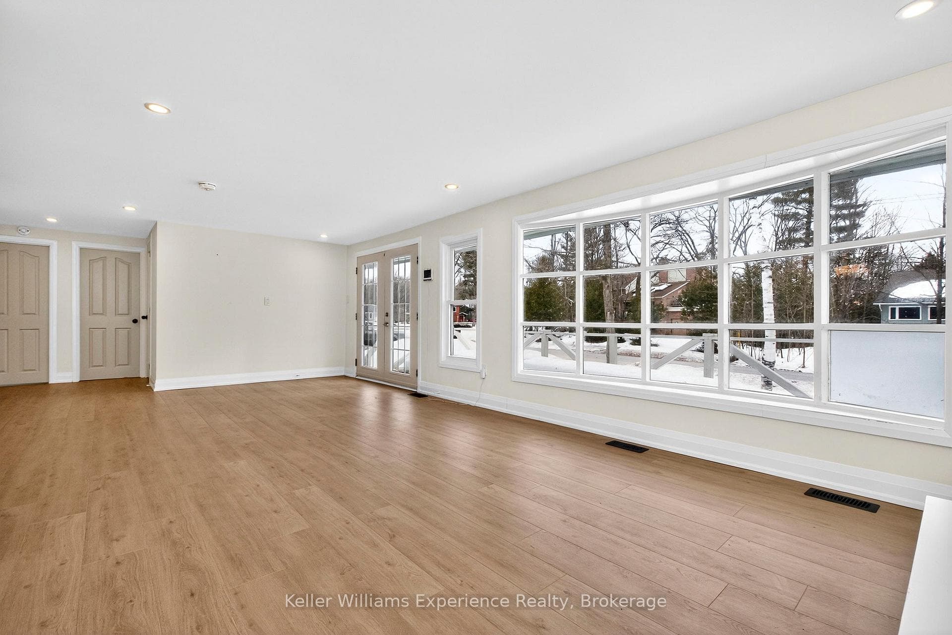 29 Nida Drive photo 13