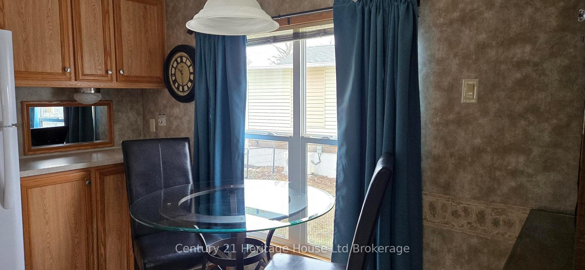 296 West Quarter Town Line Road Unit 65 photo 3