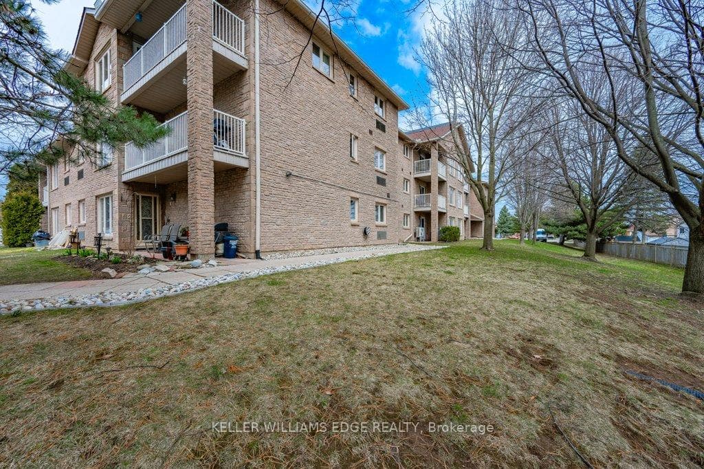 3050 Pinemeadow Drive Unit 35 photo 29