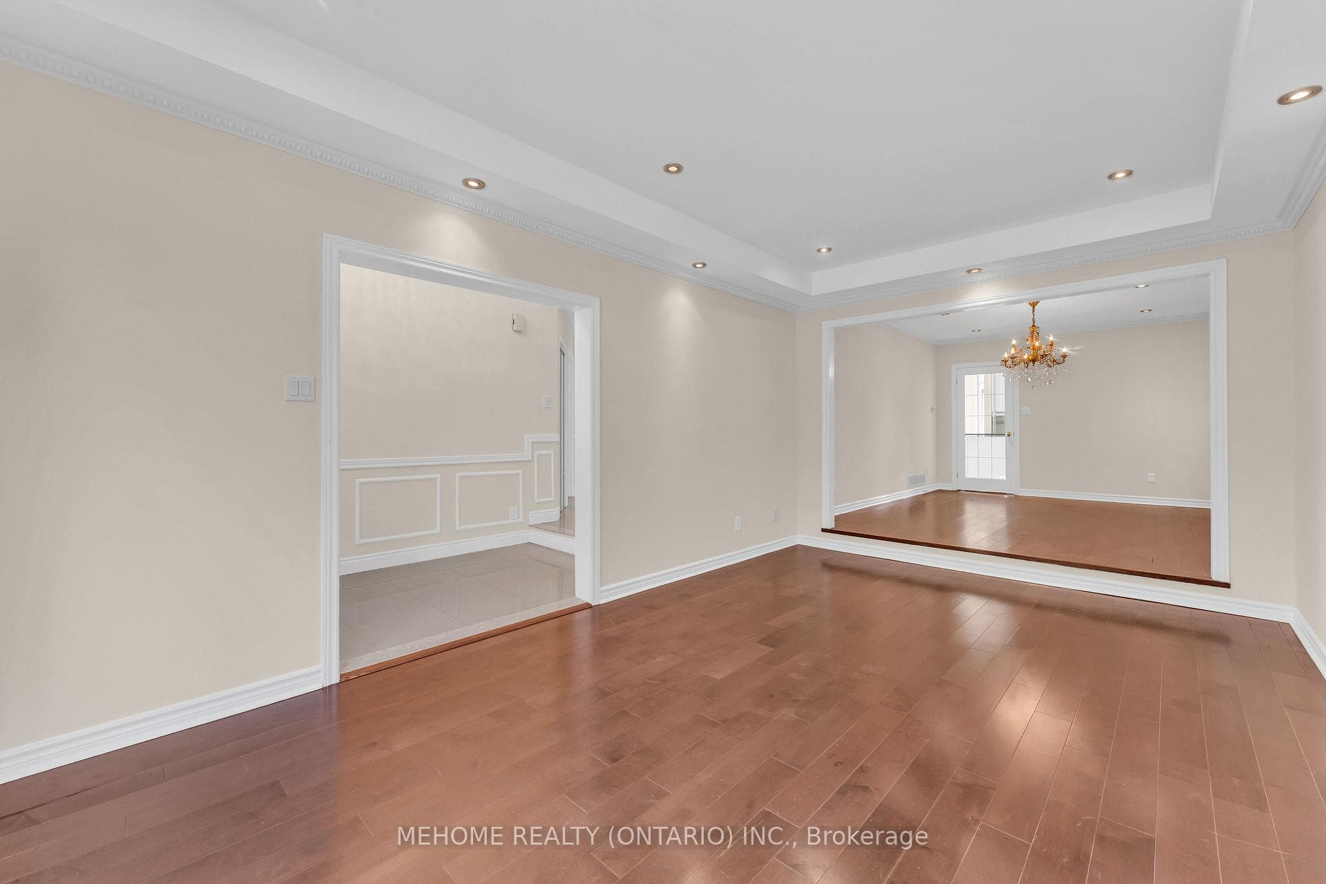 45 Meadowcliffe Avenue photo 7