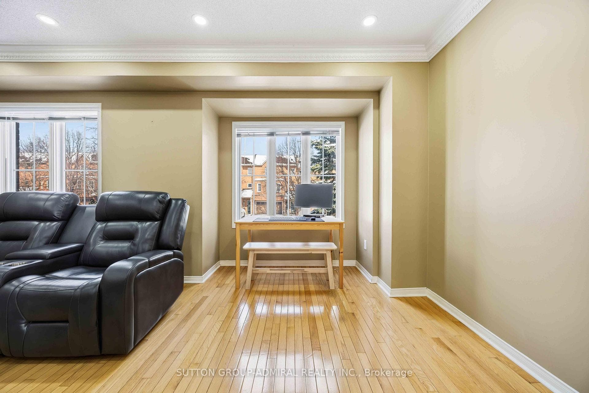 75 James Scott Road photo 9