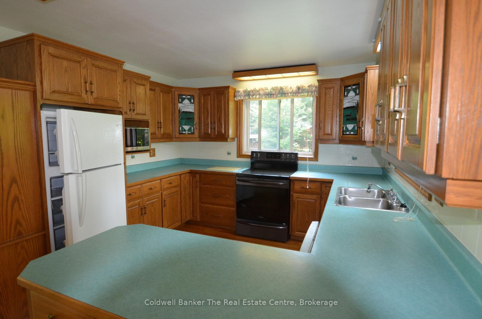 1275 Wolf Circle photo 11