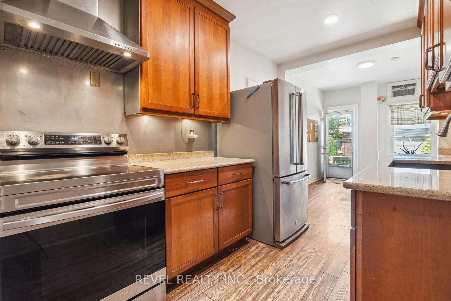 18 Glendale Ave Avenue photo 6