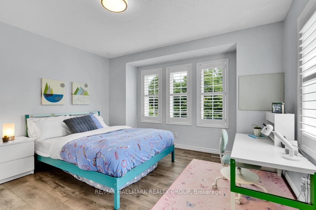 16 Hemlo Crescent photo 26