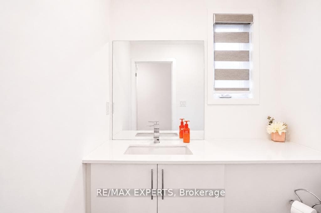 8 Marquette Avenue Unit 7 photo 11