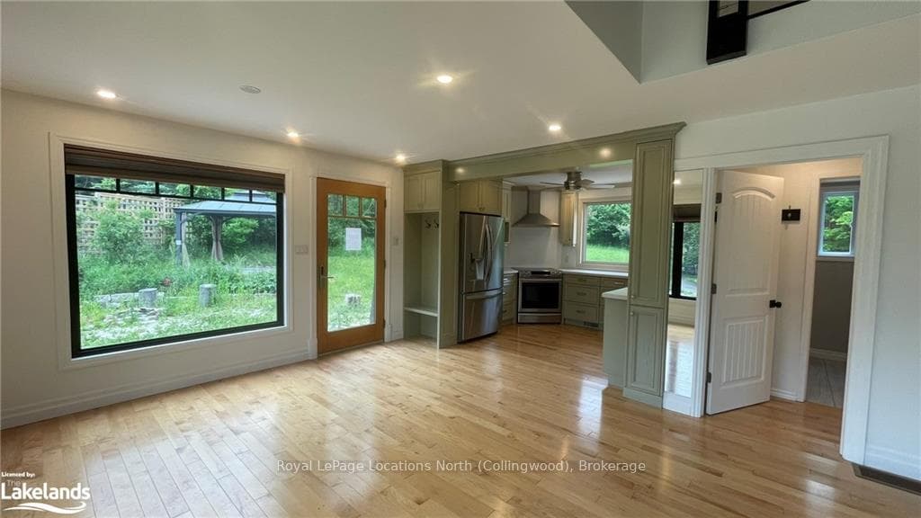 155 TALISMAN Boulevard photo 25