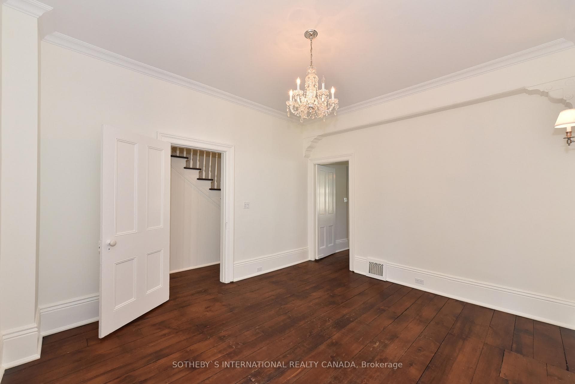 29 Lowther Avenue photo 7