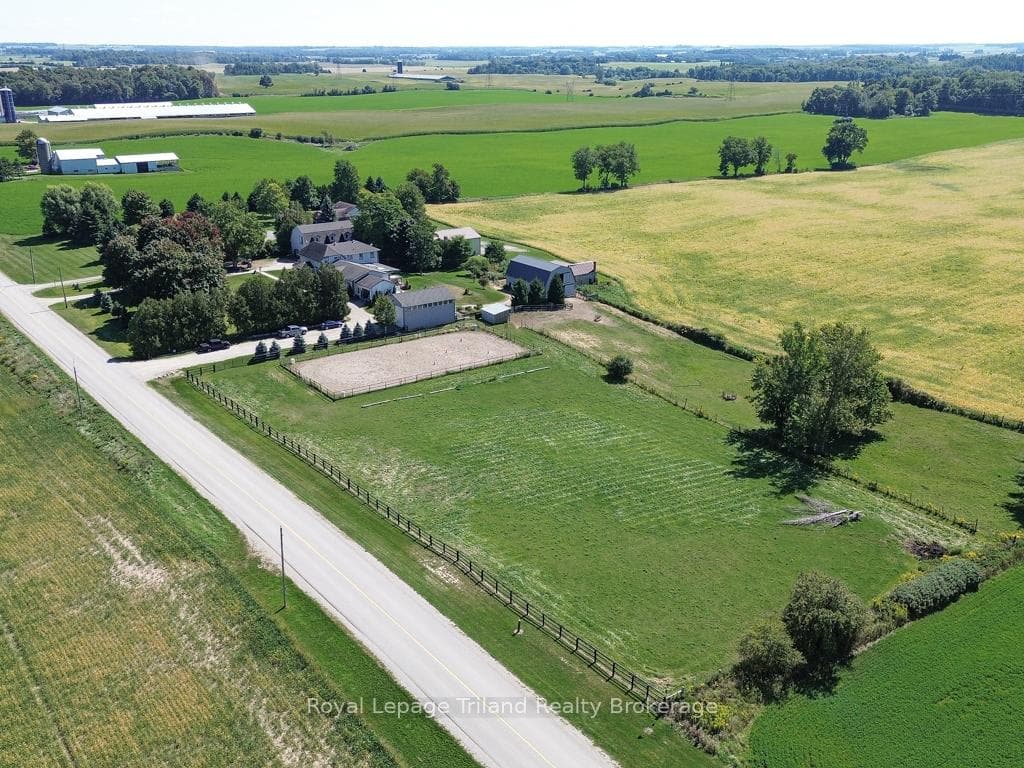 383338 Salford Road photo 2