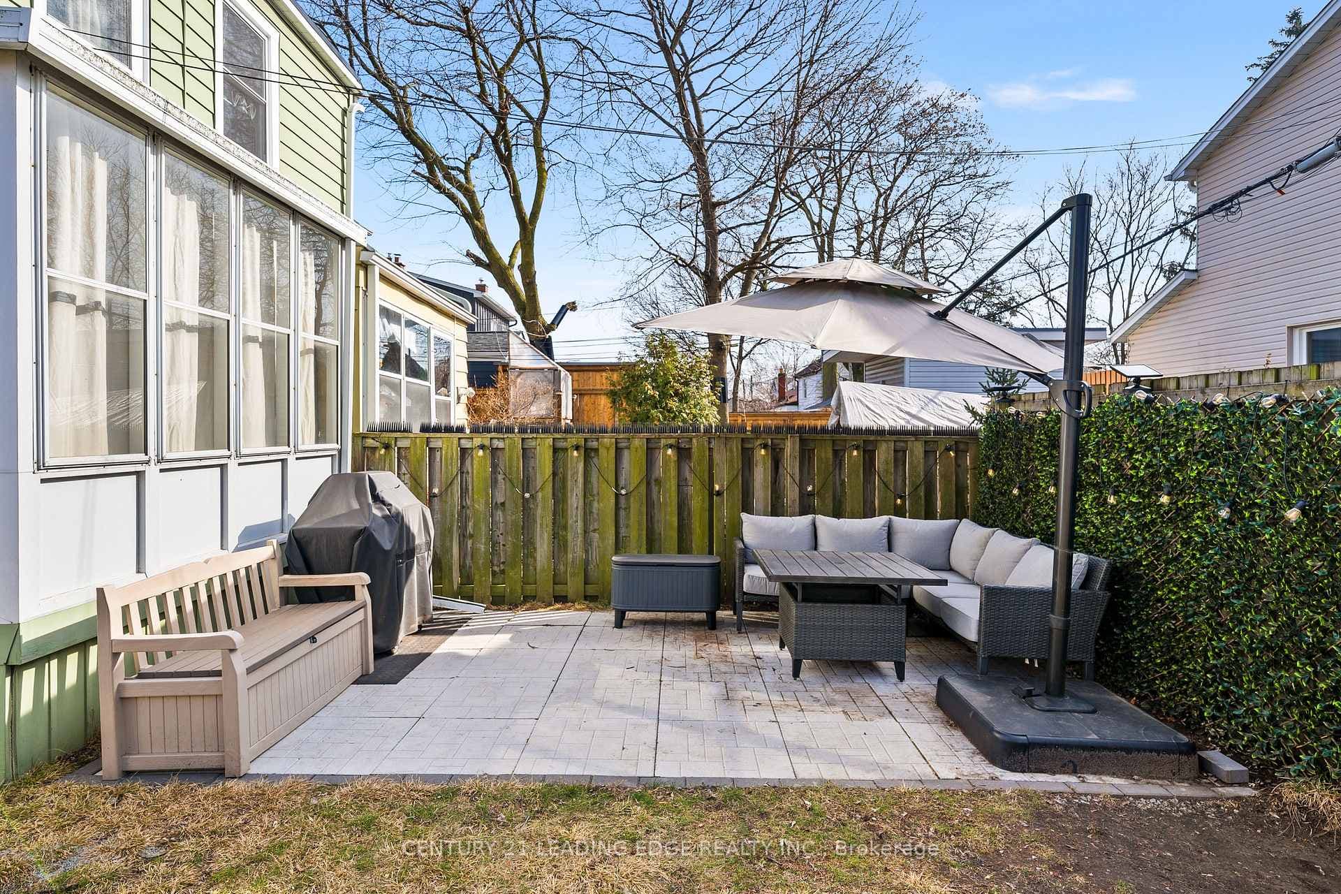 196 Woodmount Avenue photo 36