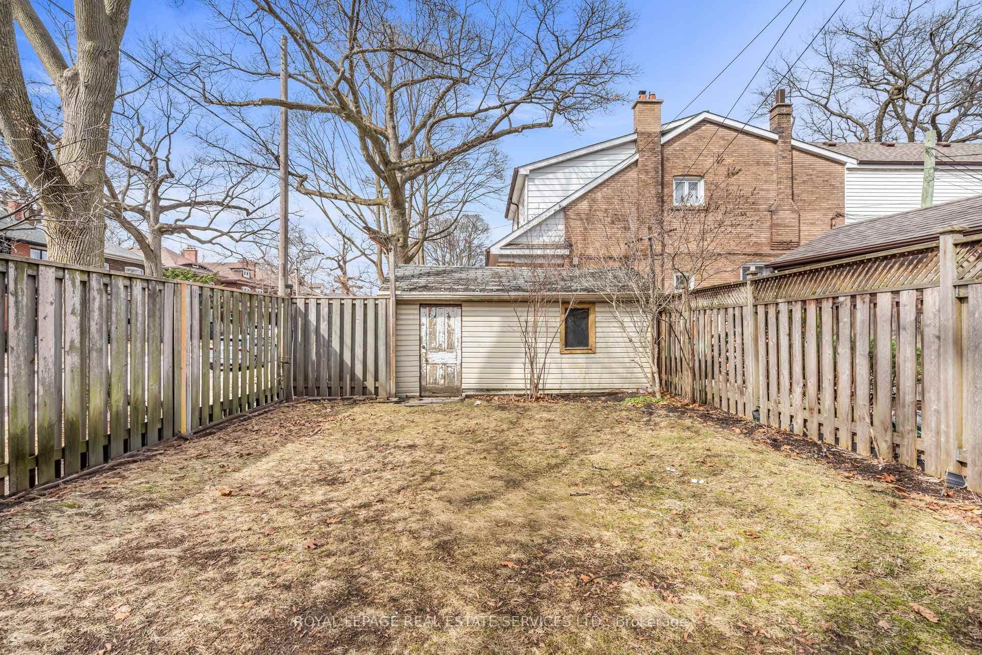 116 Colbeck Street photo 36