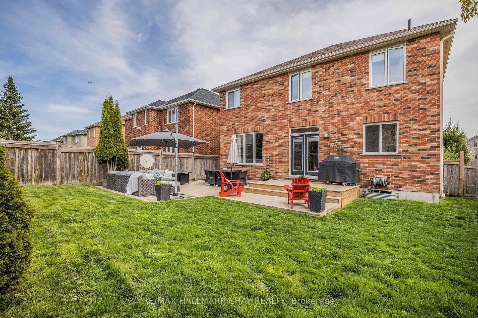 16 Spencer Drive, Barrie, ON