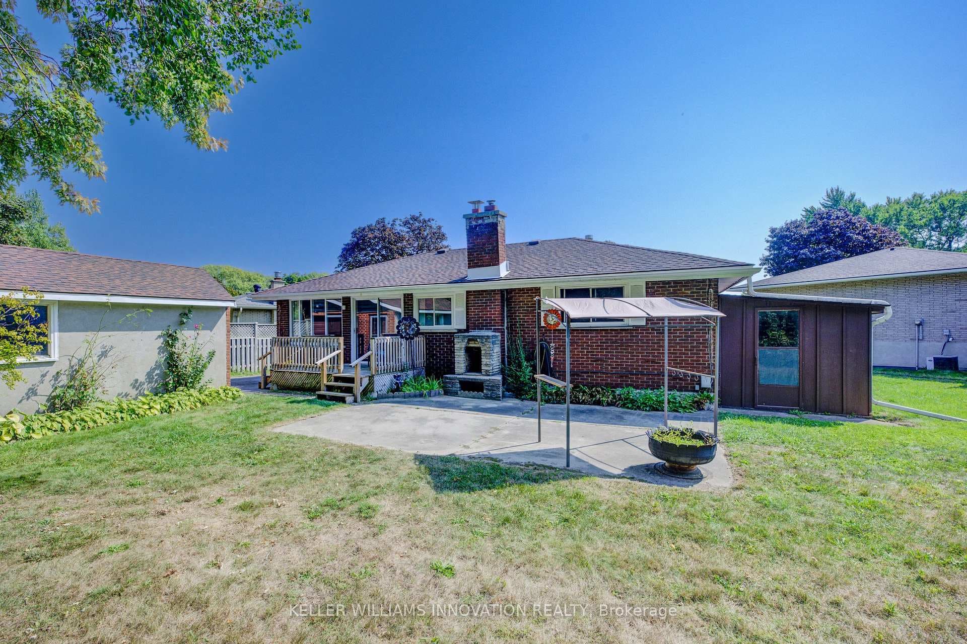 10 Shelley Place photo 35