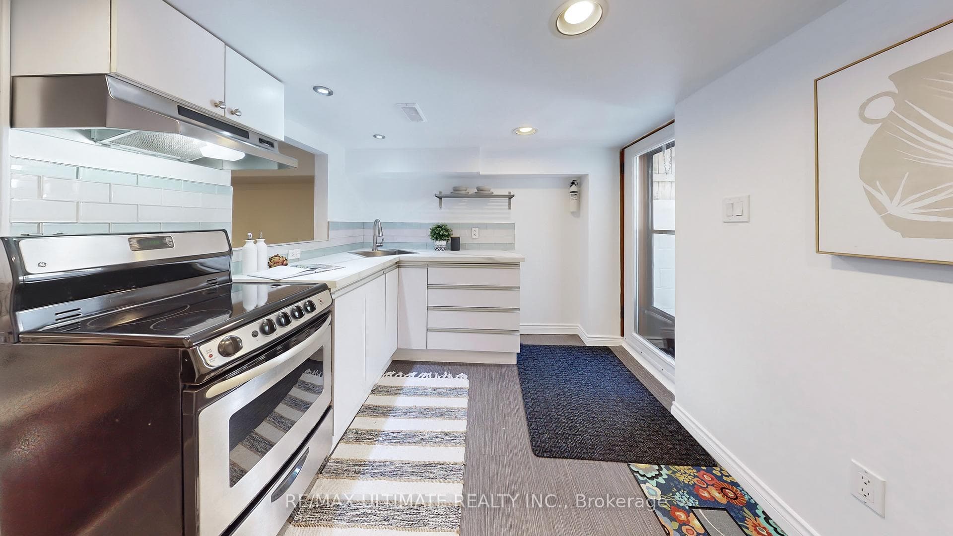 33 Glebemount Avenue photo 22
