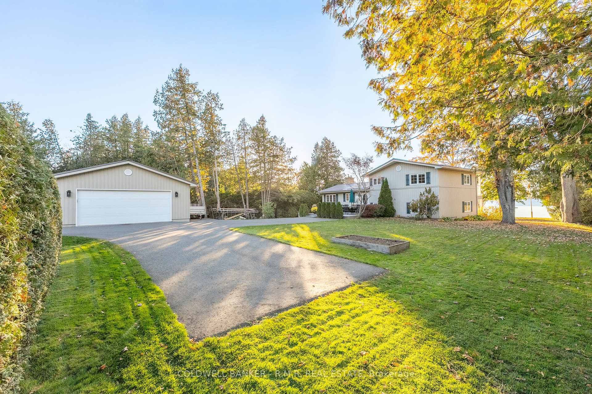 32 Iris Drive photo 6
